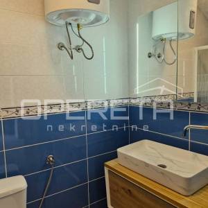 Obnovljena kamena kuća s pogledom na more i vinograde – Čara, Korčula