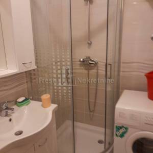 OBROVAC - STAN 62,94 m2  - SUPER CIJENA!