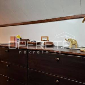 Odlična investicija kraj Omiša – dalmatinska oaza s uhodanim turizmom!