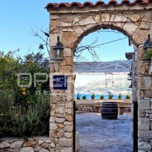 Odlična investicija kraj Omiša – dalmatinska oaza s uhodanim turizmom!