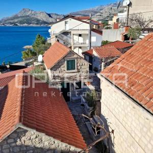 Odlična investicija kraj Omiša – dalmatinska oaza s uhodanim turizmom!