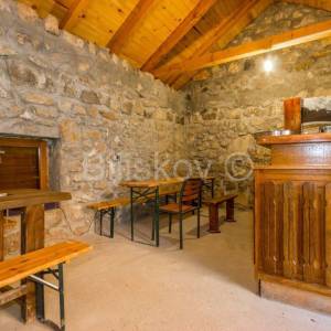 Ogulin, Plaški, Janja Gora, samostojeća kuća s prekrasnim pogledom