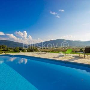 Ogulin, Plaški, Janja Gora, samostojeća kuća s prekrasnim pogledom