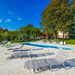 Ogulin, Plaški, Janja Gora, samostojeća kuća s prekrasnim pogledom