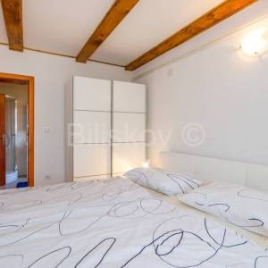 Ogulin, Plaški, Janja Gora, samostojeća kuća s prekrasnim pogledom