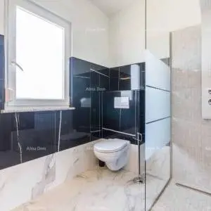 Okolica Labina samostojeća.