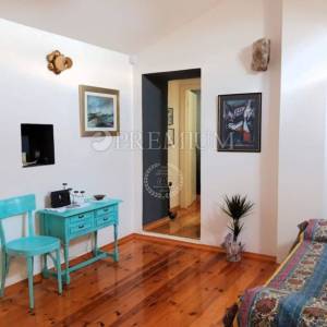 Okolica Malinske, kamena kuća s bazenom i okućnicom!