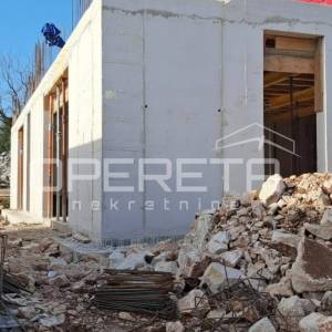 Okrug Gornji / Čiovo – Penthouse S14 novogradnja