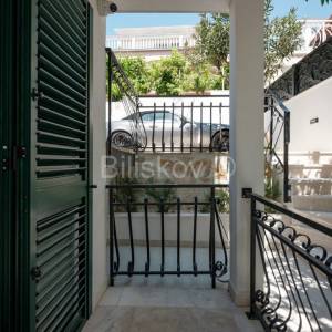 Okrug Gornji, prekrasna vila u blizini mora, prodaja