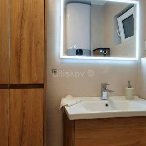 Okrug Gornji, Rožac, ekskluzivna lokacija 50m od mora