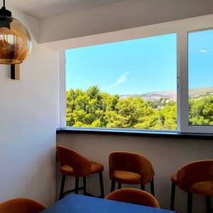 Okrug Gornji, Rožac, ekskluzivna lokacija 50m od mora