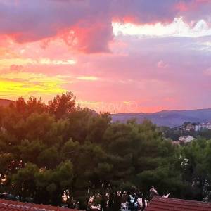 Okrug Gornji, Rožac, ekskluzivna lokacija 50m od mora