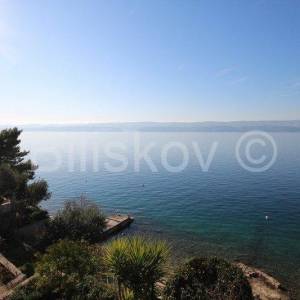 Omiš Čeline Zavode, 1.red do mora, dvojna kuća prizemnica