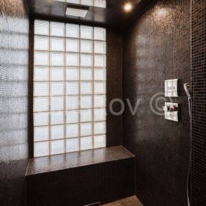 Omiš, luksuzna vila, bazen 