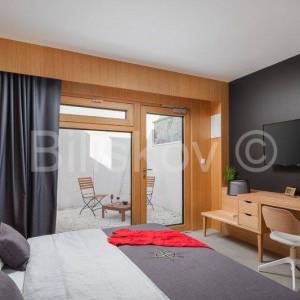 Omiš, luksuzna vila, bazen 