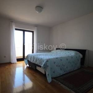 Omiš okolica, prodaja kuća, 7 jedinica, otvoren pogled