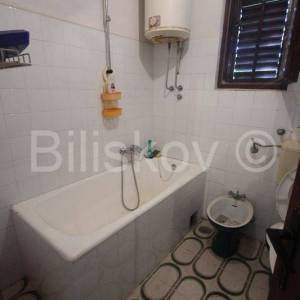 Omiš, Tugare prodaja samostojeća kuća 200 m2