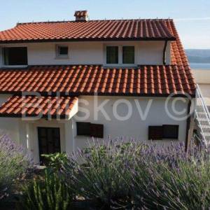 Omiška rivijera,Ruskamen - apartmanska kuća