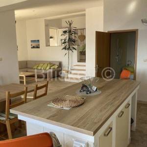 Omiška rivijera,Ruskamen - apartmanska kuća