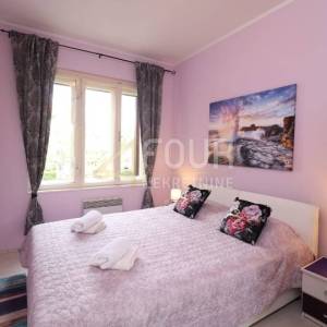 Opatija - centar, 43m2, 1s+db, terasa, pogled na more