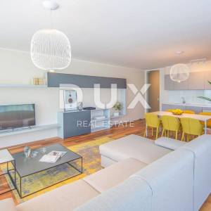 OPATIJA, CENTAR - dugoročni najam luksuznog  stana u novogradnji s bazenom, pogled, blizu mora i Opatije