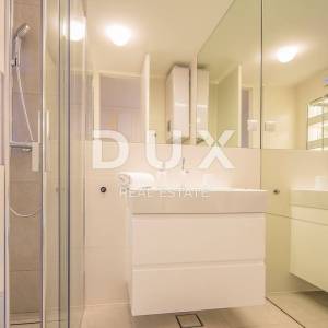 OPATIJA, CENTAR - dugoročni najam luksuznog  stana u novogradnji s bazenom, pogled, blizu mora i Opatije