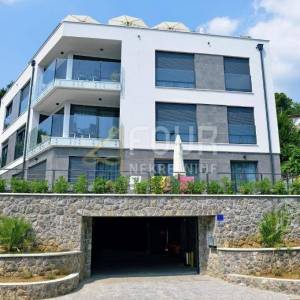 Opatija - centar, moderna vila + hotel u roh bau fazi