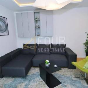 Opatija - centar, moderna vila + hotel u roh bau fazi