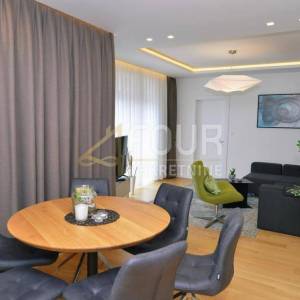 Opatija - centar, moderna vila + hotel u roh bau fazi