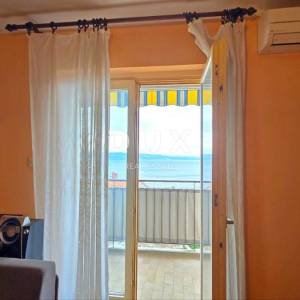 OPATIJA, CENTAR - Stan s pogledom, nekoliko minuta do centra, 65m2