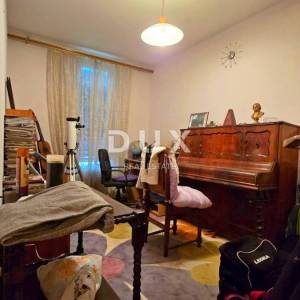 OPATIJA, CENTAR - Stan s pogledom, nekoliko minuta do centra, 65m2