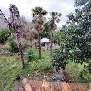 Opatija, etaža vile s terasom, veliki potencijal!