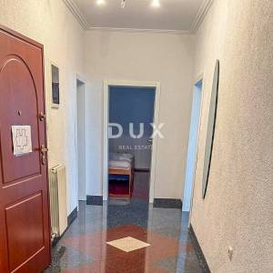 OPATIJA, IČIĆI - dugoročni najam 100 metara od plaže i poznatog Mariott resorta, bazen, pogled, garaža 