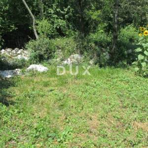 OPATIJA, IČIĆI, POLJANE - zemljište s projektom i pomoćnim objektom, 2320m2