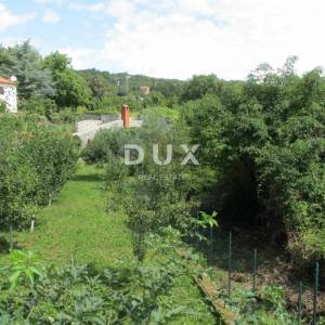 OPATIJA, IČIĆI, POLJANE - zemljište s projektom i pomoćnim objektom, 2320m2