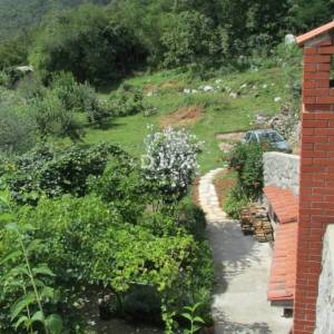 OPATIJA, IČIĆI, POLJANE - zemljište s projektom i pomoćnim objektom, 2320m2