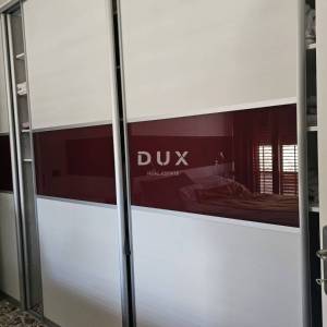 OPATIJA, IČIĆI - Prostran prizemni stan za dugoročni najam s terasom i pogledom na more, 75m2