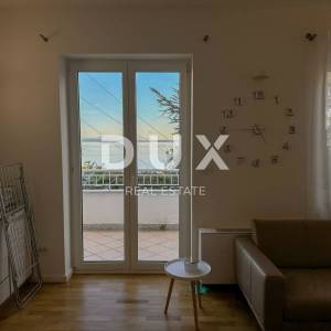 OPATIJA, IČIĆI – stan u finoj gradnji s terasom i pogledom samo 250 metara od plaže