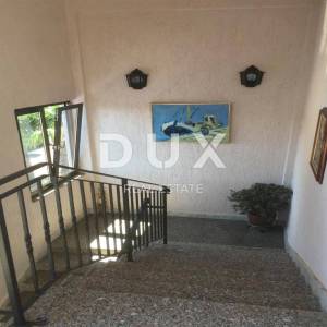 OPATIJA, LOVRAN - kuća 550m2 s pogledom na more s 10soba + okoliš 1300m2