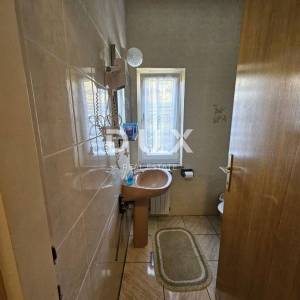 OPATIJA, LOVRAN - kuća 550m2 s pogledom na more s 10soba + okoliš 1300m2