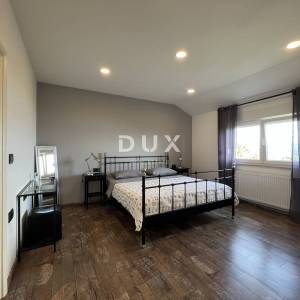 OPATIJA, LOVRAN – Vila s bazenom i pogledom 