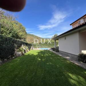 OPATIJA, LOVRAN – Vila s bazenom i pogledom 