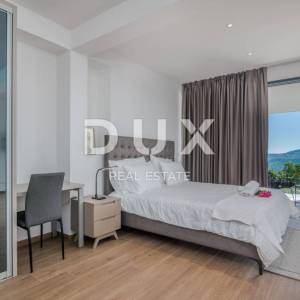 OPATIJA – Moderna luksuzna vila s dvije stambene jedinice i panoramskim pogledom na more