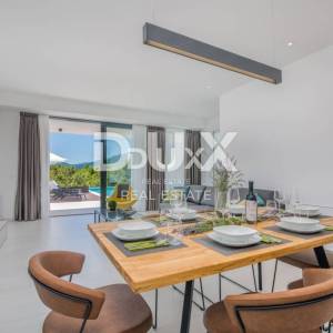 OPATIJA – Moderna luksuzna vila s dvije stambene jedinice i panoramskim pogledom na more