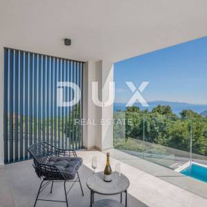 OPATIJA – Moderna luksuzna vila s dvije stambene jedinice i panoramskim pogledom na more
