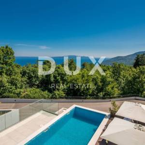 OPATIJA – Moderna luksuzna vila s dvije stambene jedinice i panoramskim pogledom na more
