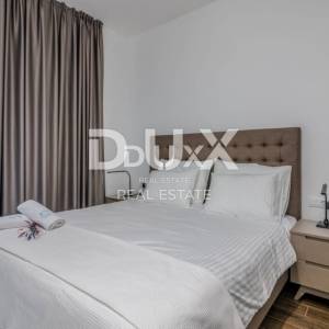 OPATIJA – Moderna luksuzna vila s dvije stambene jedinice i panoramskim pogledom na more