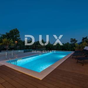 OPATIJA – Moderna luksuzna vila s dvije stambene jedinice i panoramskim pogledom na more