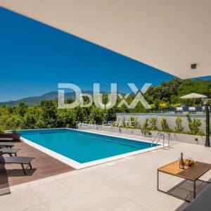 OPATIJA – Moderna luksuzna vila s dvije stambene jedinice i panoramskim pogledom na more