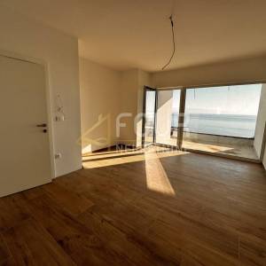 Opatija, novogradnja, vila s bazenom, pogled na more